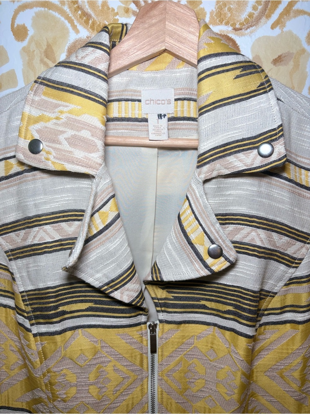 Chico's Tribal Print Zip Jacket Yellow Geometric Moto Jacket Boho Southwestern - Picture 9 of 13
